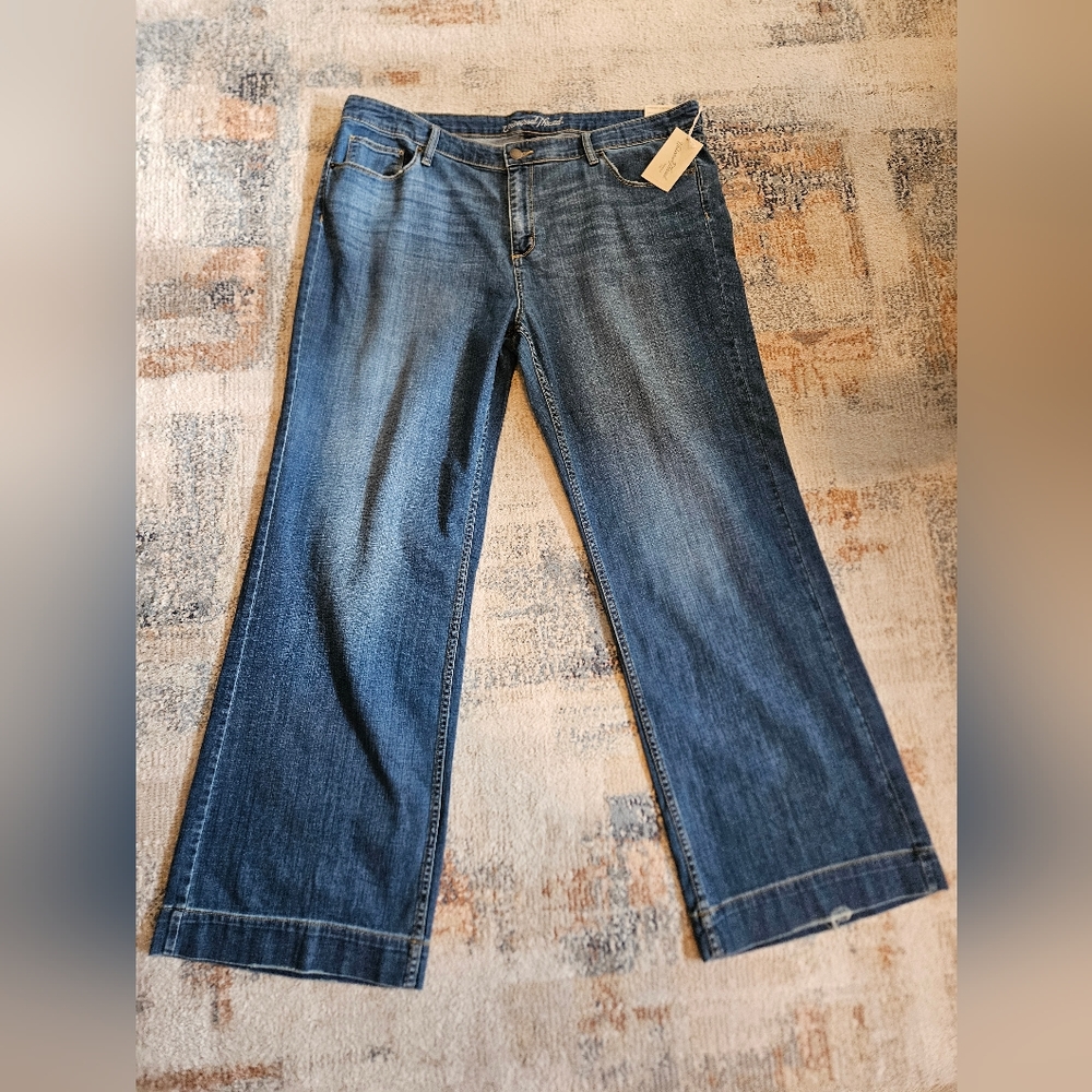 Universal thread jeans  Size 22 plus